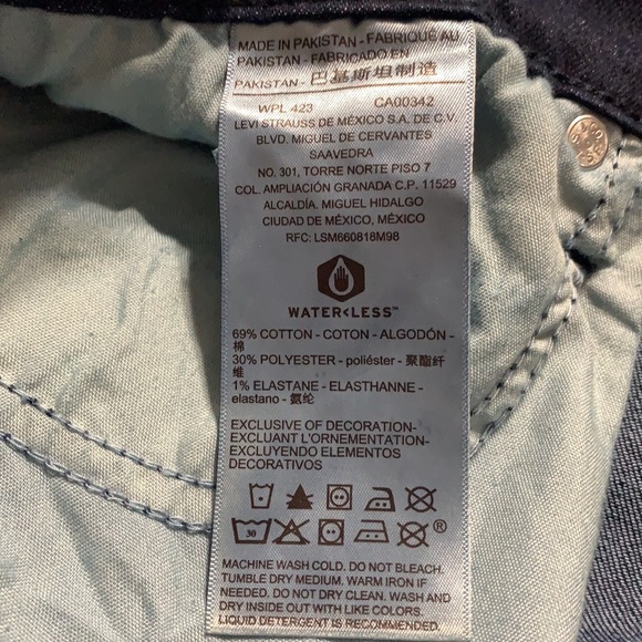 🆕Signature Levi Strauss Ladies Jeans - Picture 15 of 15
